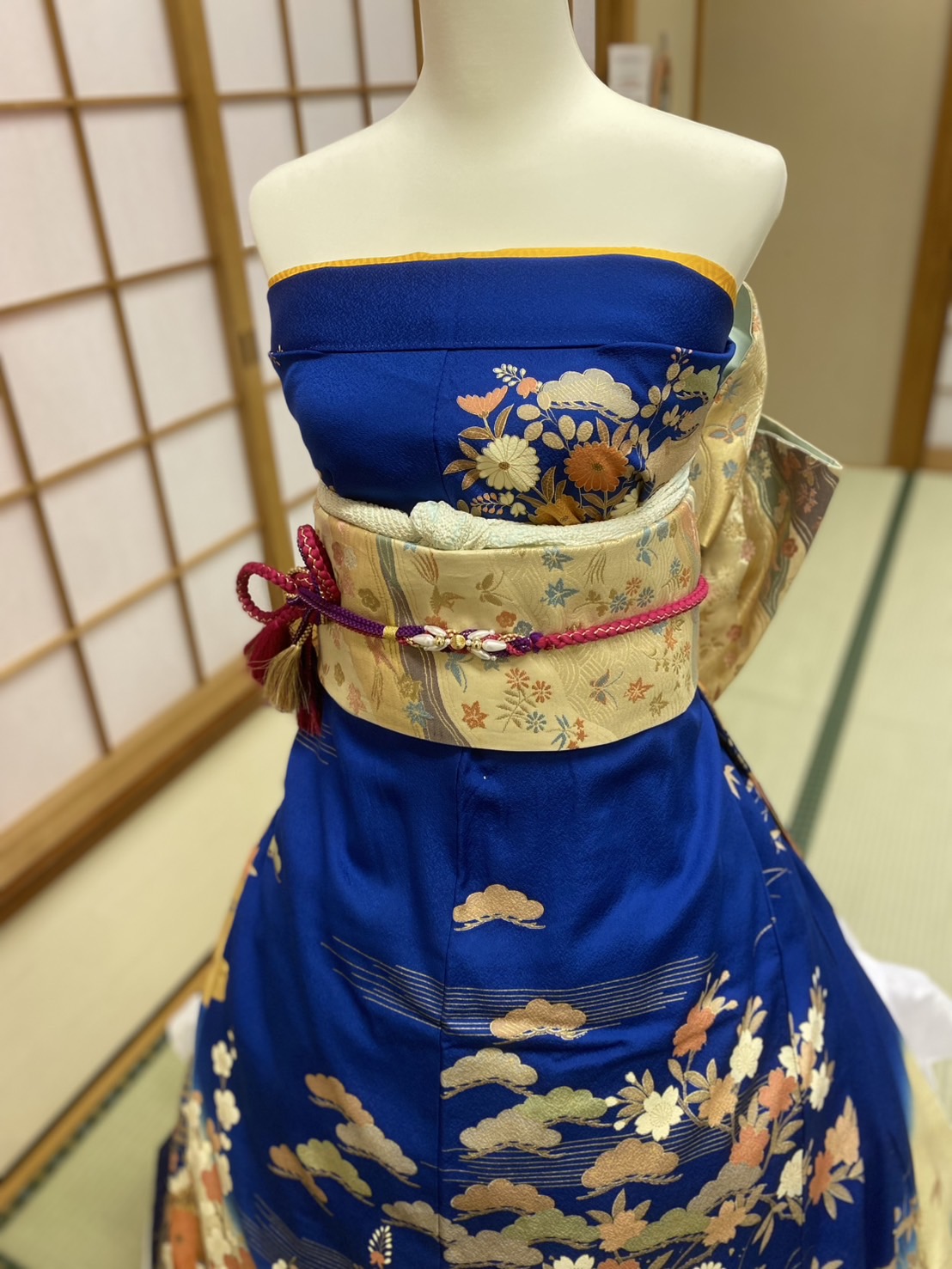 “Kimono Dress” 着物ドレスとは？